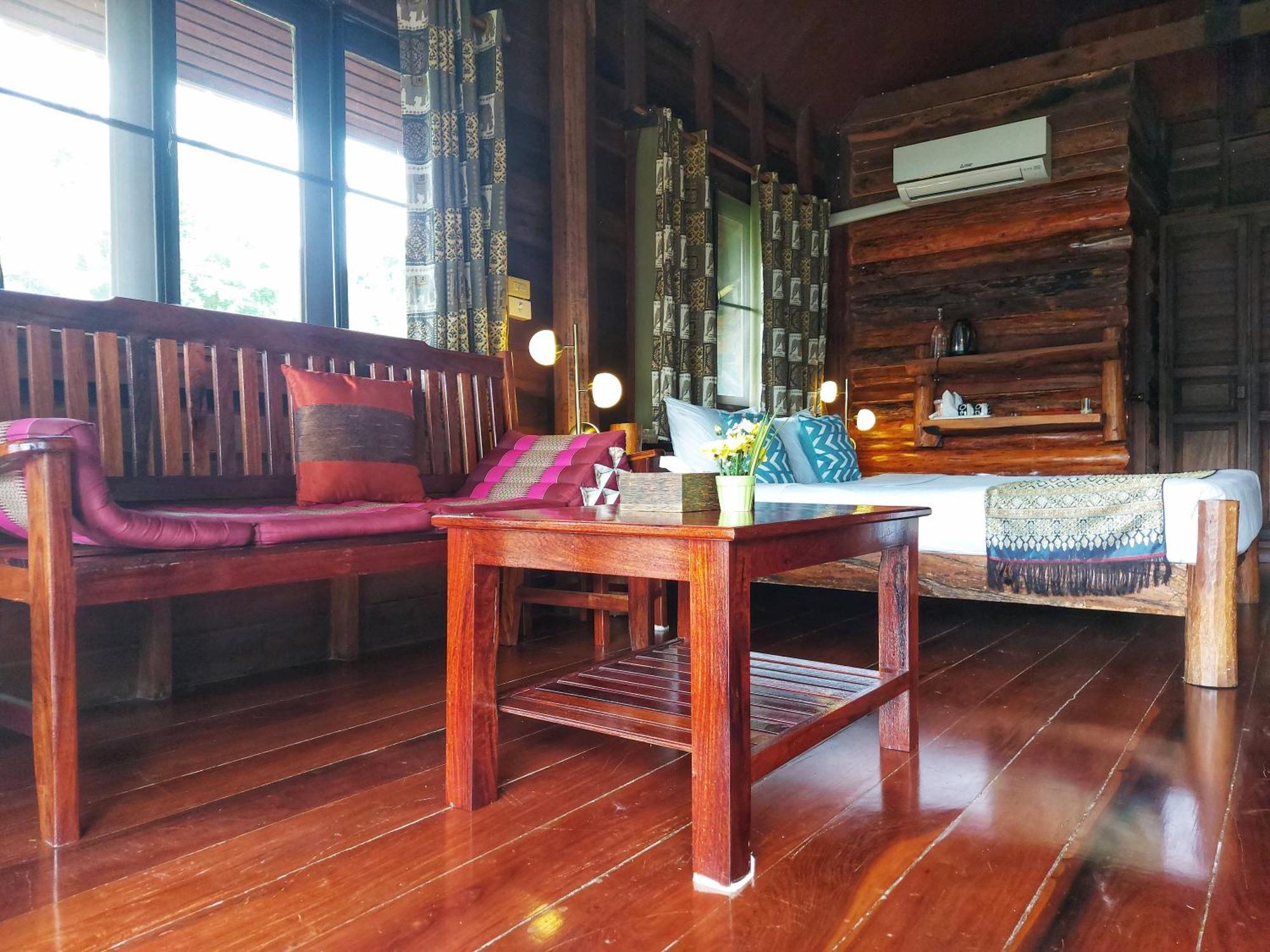 Mekong Villas Pak Chom Exterior photo